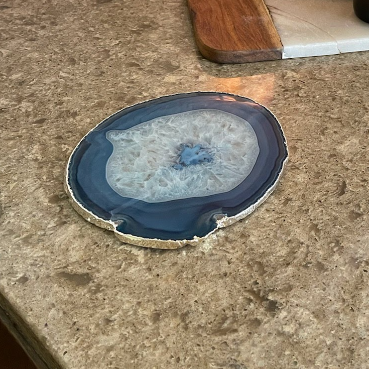 Agate Thin Serving Plate with SILVER Trim Green Ares