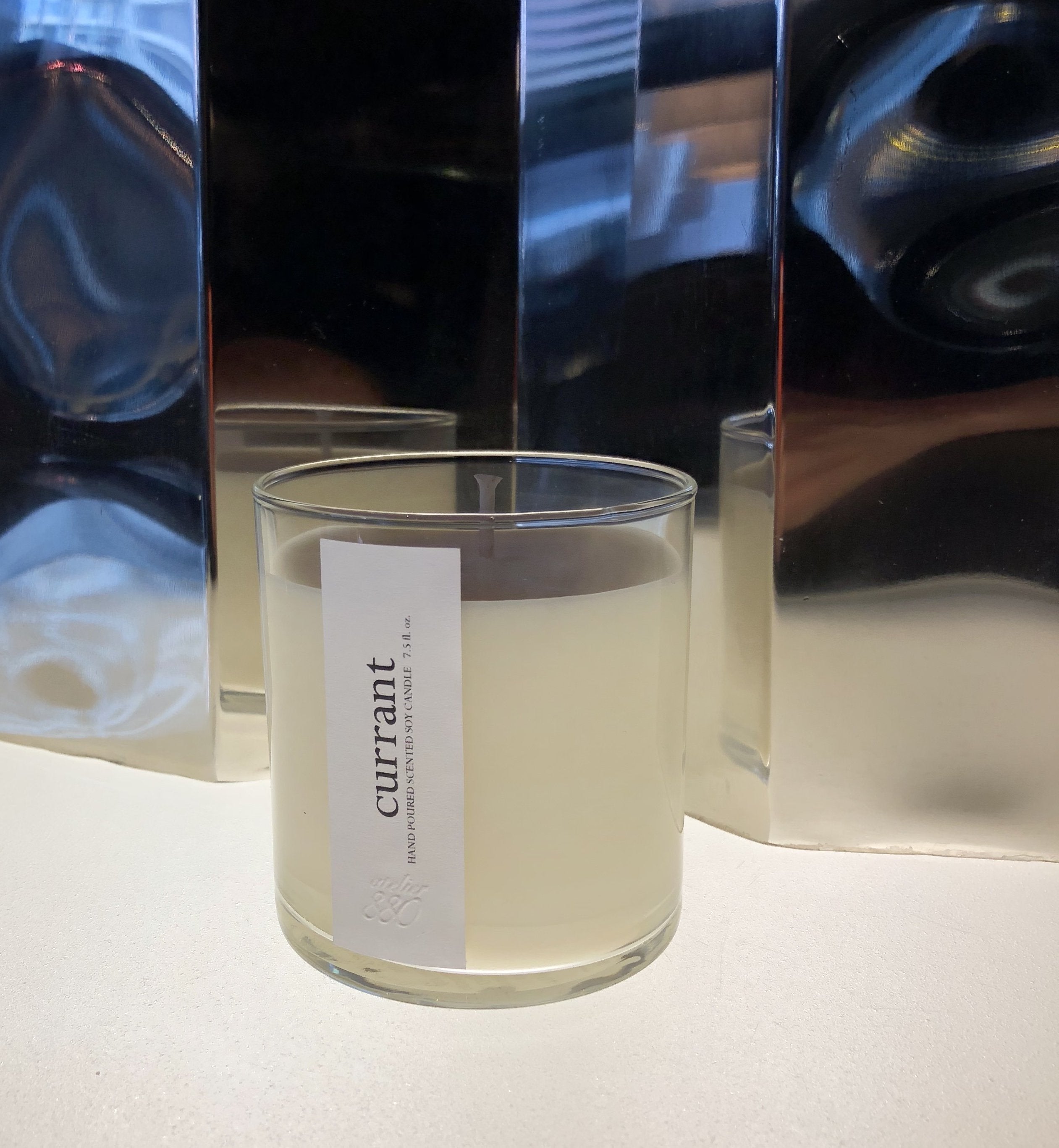 currant scented luxury soy candle