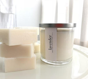 lavender scented luxury soy candle